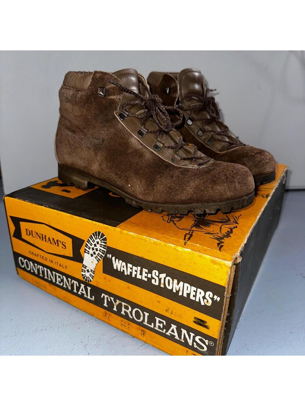 Dunham Waffle Stompers Brown Suede Leather Hiking Boots VTG Italy Size 7.5